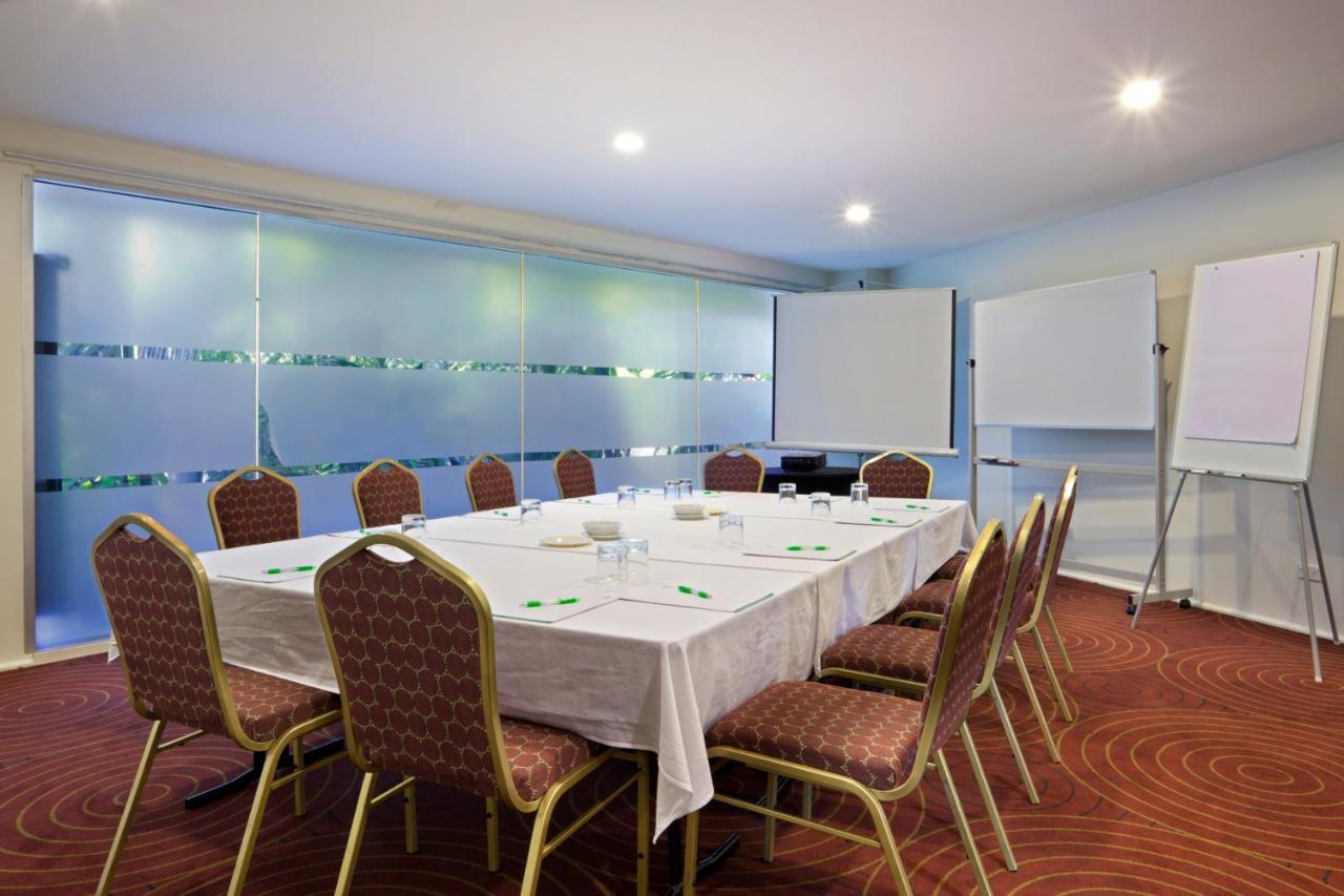 Holiday Inn & Suites Port Moresby By Ihg Porto Moresby Exterior foto