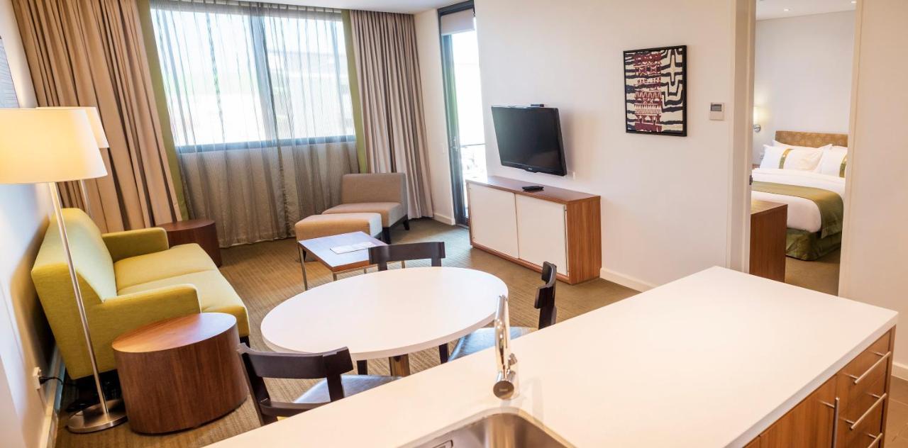 Holiday Inn & Suites Port Moresby By Ihg Porto Moresby Exterior foto